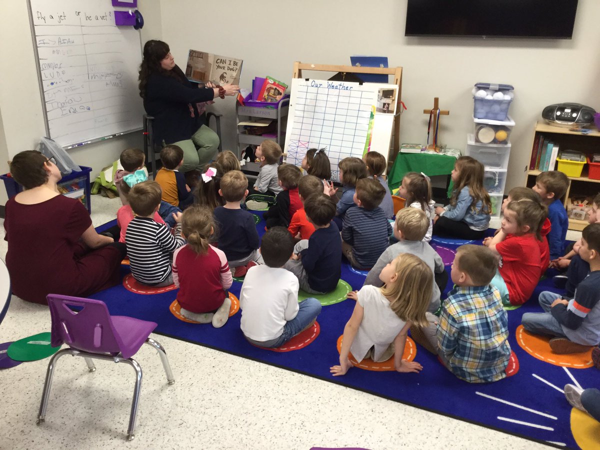 Enjoying our visit from Kirkwood Library! <a href="/CCLSChargers/">CCLS - St. Louis</a>