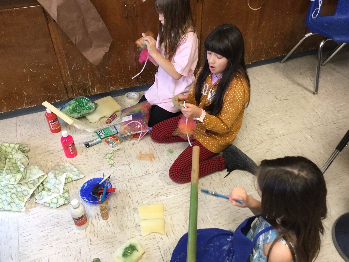 Being innovative by creating something out of nothing using materials from maker space! I love seeing the students’ interpretation of the parts of the water cycle! ☀️ 🌧 ❄️ 🌱 <a href="/LampasasKWE/">Kline Whitis Elem</a> #thinkbiglisd