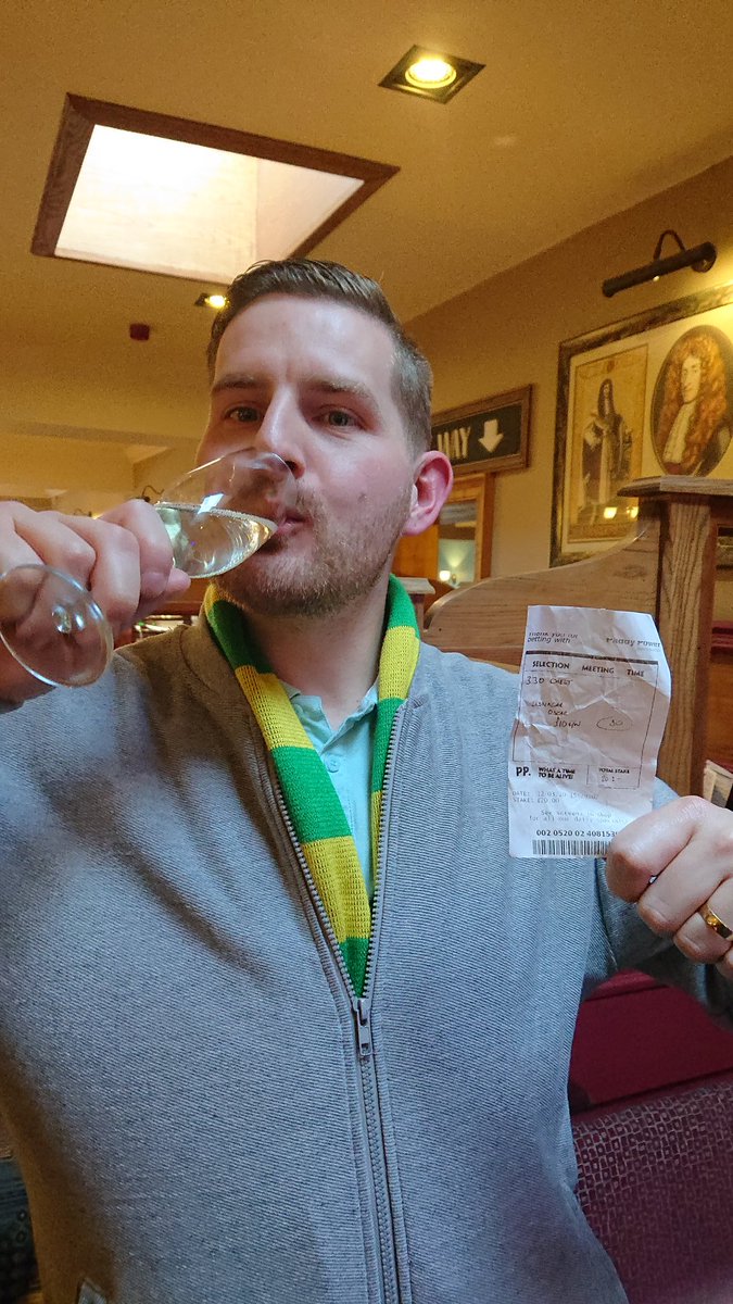 johncally123's tweet photo. @itvracing I was on, from the @RacingPost  festival guide @bet365 @Coral tipped it e/w and I looked at the Cleeve hurdle form. #Yeehaa https://t.co/wnm57vImX1