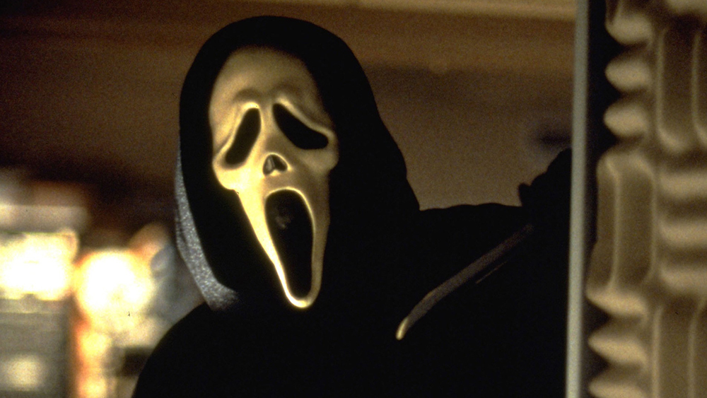 Variety's tweet photo. "Scream" reboot in the works with #ReadyOrNot directors https://t.co/IzfWYqO8IZ https://t.co/hifKAsh41f