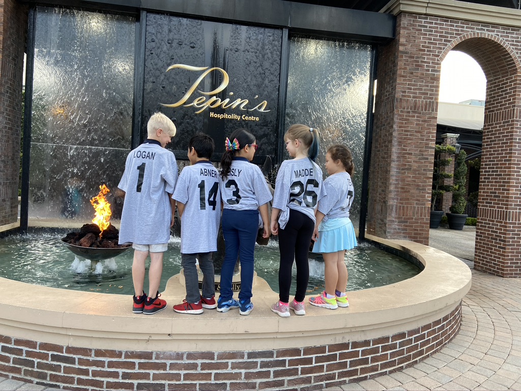 Colson_Math's tweet photo. 1st & 2nd Grade Mighty Mathletes wrapped up another school year of #MathBowl competitions with Silver! π #ColsonPride #ColsonES @OMendezHCPS https://t.co/aQaMYb4Znd