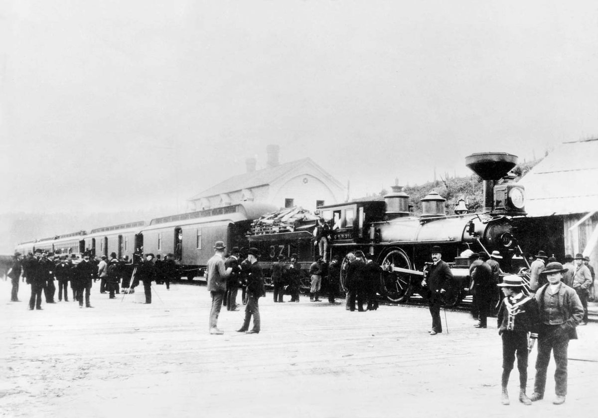 EngGeoBC's tweet photo. A look back on our history:
In 1885, the Canadian Pacific Railway was completed. A masterpiece of early engineering, the CPR established its western headquarters in Vancouver and the demand for resident civil and mechanical engineers jumped. #100YearsofPossibility https://t.co/JnhSvjVKIQ
