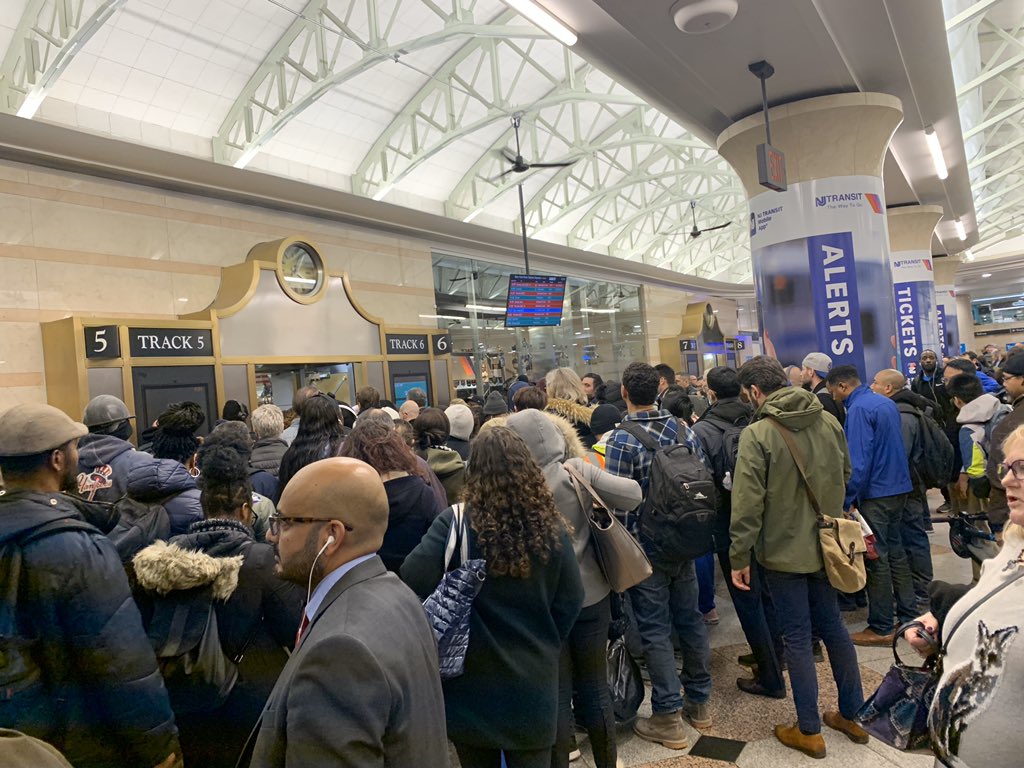 shenoysm's tweet image. In case you are wondering how NJ transit is responding to a global pandemic- delayed trains, cancellations, trains on tracks with single entrance leading to overcrowding! @NJTRANSIT @StewartMader @GovMurphy @publicforpenn