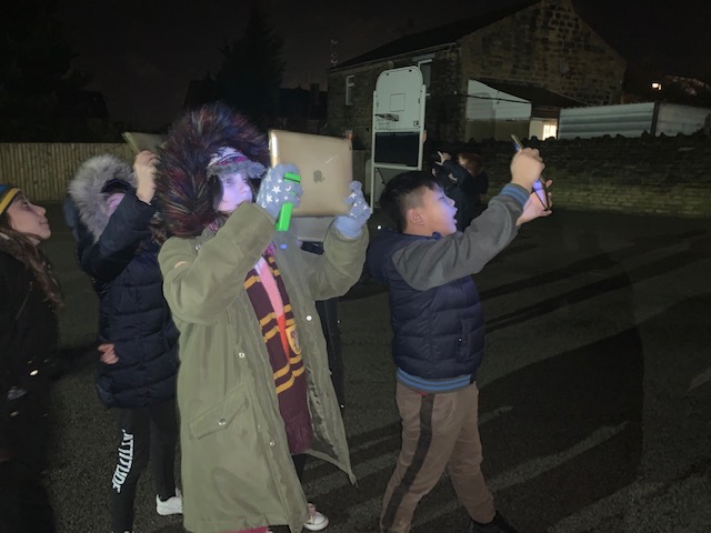 Pudsey_Primrose's tweet photo. Star gazing. @SpaceCampUK #sleepoveratschool https://t.co/4WCWUaf2PZ