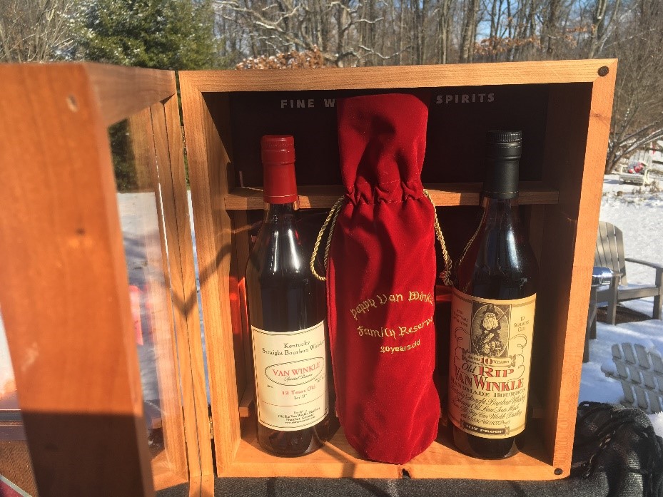 Blue Dog Tavern tweet media