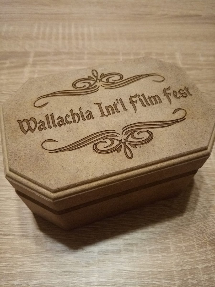 WallachiaIFF's tweet photo. We congratulate actress and screenwriter Stefanja Orłowska for winning the EAGLE of WALLACHIA for best (unproduced) feature screenplay “TLT: The Last Tango” @wallachiaIFF 2019, her handmade prize is ready! @IamStefanja https://t.co/dSnyW0HGOV