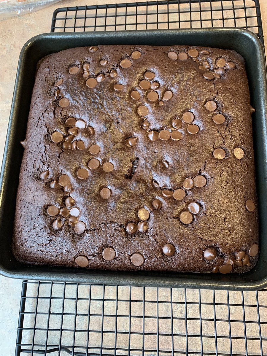 Cindi_Pepper's tweet photo. Culinary Club Day! Asian Stir Fry a@d chocolate cake 😊 https://t.co/r4C4HZwtL3