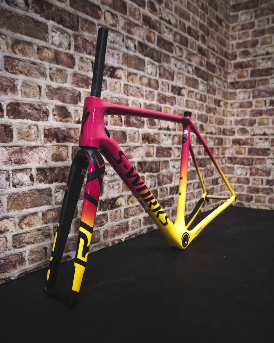 CorleyCycles's tweet image. The S-Works Specialized Crux.

&quot;A purebred racing steed that was fast, confident and lightweight&quot;

#corleycycles #frameset #cyclocross #bike #carbonfiber #sworks