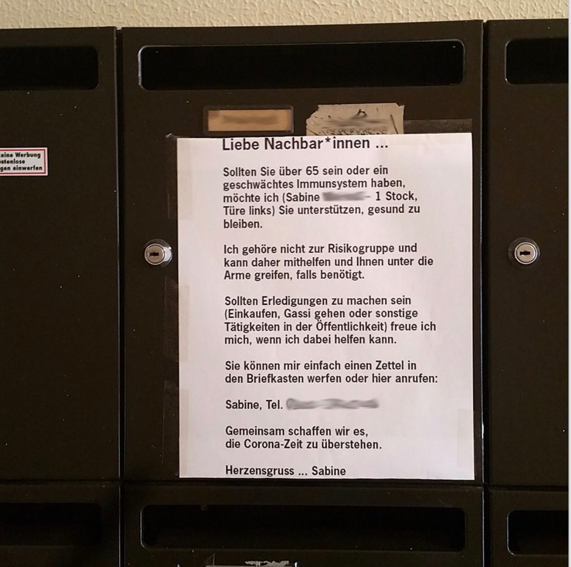 Zusammenstehen.
Jetzt heisst es zusammenhalten und denjenigen helfen, die jetzt  unsere Unterstützung brauchen. 

Jede/Jeder kann helfen.... 
 #NachbarschaftsChallenge #NachbarschaftsChallengeBayern 
Foto: Sugar LaVerne