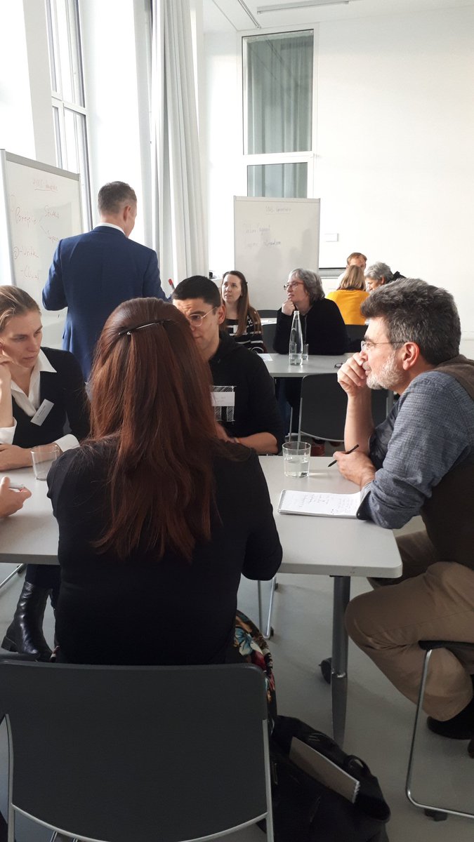 JoMicklethwaite's tweet photo. #roundtables #OpenCampusCon @opencampus_net @JimmieLeppink @HullYorkMed https://t.co/CXrpyMg8tw