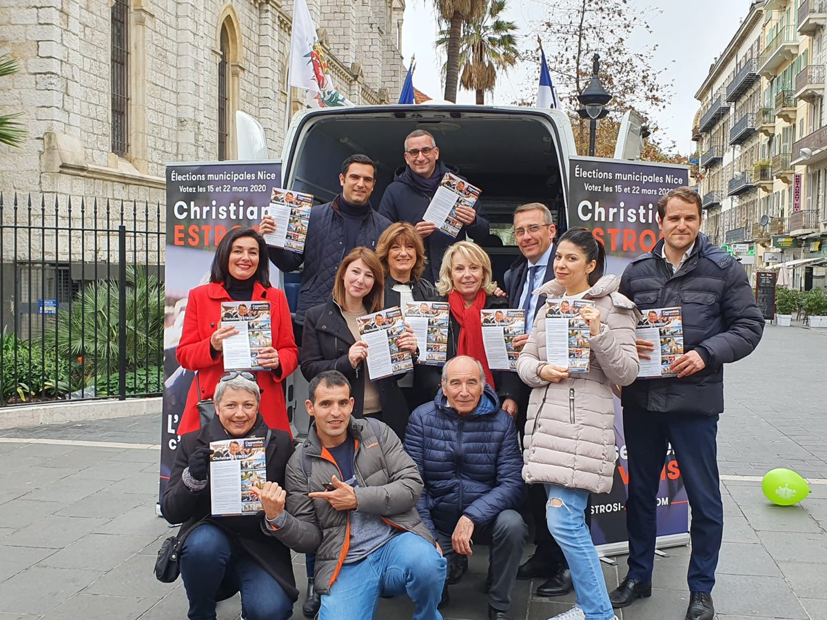 ChBARBOSA06's tweet photo. Une campagne de proximité au quotidien sur le terrain pour écouter les Niçoises et les Niçois, les informer et leur présenter le #Projet #Estrosi2020 🚐 #Municipale2020 #LessentielCestVous https://t.co/Z7XnRLyClp