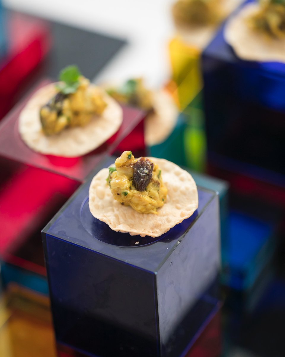 Sometimes it’s less about WHAT you’re serving, and more about HOW it’s served. When it comes to presentation, the design team at Great Performances has been innovating for decades.