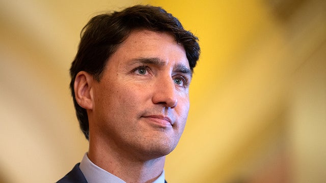 thehill's tweet photo. #BREAKING: Trudeau is self-quarantining as wife gets tested for coronavirus
https://t.co/mtEpDU1CDE https://t.co/SKsVfdDs4h