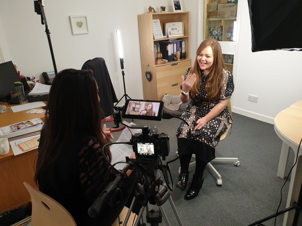 HrHealthy's tweet photo. Today I had fun filming a video for @Healthywork_HWW. The topic of conversation was my favourite, health and wellbeing. I spoke about how important this topic is for all businesses and how it can have a positive impact on the wellbeing of individual staff but also the bottom line https://t.co/IV0sbtRNoL