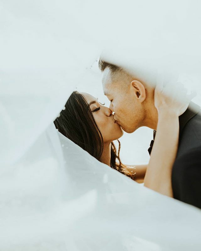 Wishing every day could feel as sweet as this!
​
​(Planner/Designer: <a href="/lrelyeaevents/">L'Relyea Events</a> | Venue + Catering: <a href="/foleysonomawine/">Foley Sonoma</a> | Photography: @valoryandbenny | Cinema: <a href="/bydesignfilms/">byDesign Films</a> | Florals: @juliestevensdesign | Hair + Makeup: <a href="/wash_brushup/">Wash & Brushup Co.</a> @hello_artistry) ift.tt/2wUy3Ug