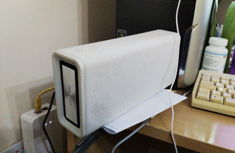 GadgetExplained's tweet photo. To some people, a good sounding #speaker is only as good as it looks! Take for instance, the #Urbanista #Brisbane, a a good-performing speaker equally matched by its elegant design!
https://t.co/TpVxMl5vNW @TheUrbanistas #audio #GadgetExplained https://t.co/jbj0TzAKsy