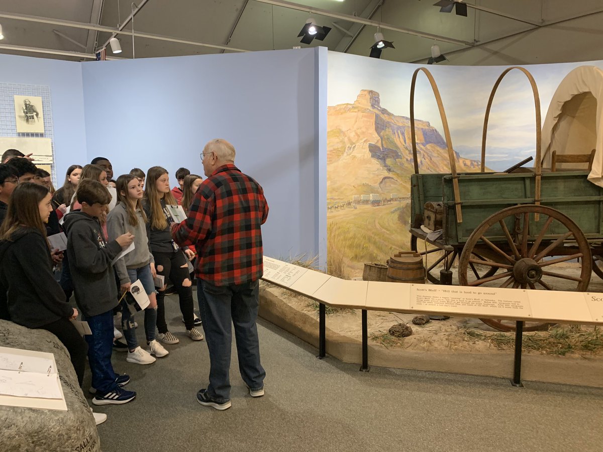 ISDSocStudies's tweet photo. A big thank you to @CityOfIndepMO volunteers and employees for making our field trips a success this week! We are grateful to teach our @ISDSchools students in such a supportive community 💙 https://t.co/RsgbOc04NG