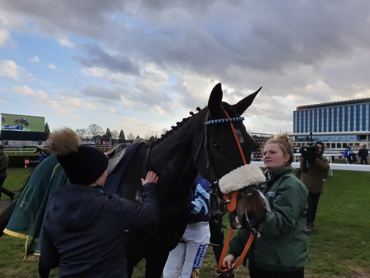 DoncasterRaces's tweet photo. STORM GODDESS wins The @MansionBet #GETITREADY For Cheltenham Handicap Hurdle Race 🏇💨
Congratulations to Jockey Tom Buckley and @CharlieLongsdon 👏 https://t.co/kuN2pLiaYk