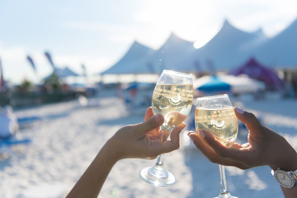 CocoaBchUncorkd's tweet photo. On top of all the amazing food and wine, we'll be outdoors enjoying the beautiful beach...you really couldn't ask for a better experience!

🎟️Use code: SPRING55 to get General Admission tickets for $55! Click here now: https://t.co/3FyBzG57F7 https://t.co/QykJPGV4Yw