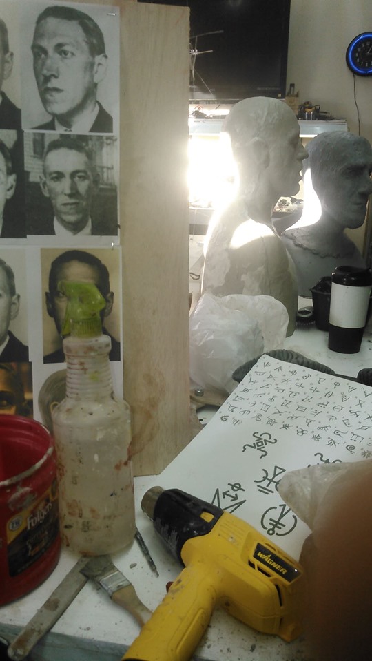 To prepare for our 2020 season, we're calling upon the inspiration of horror greats. 📝 

#DarkWoodManor2020 #HPLovecraft