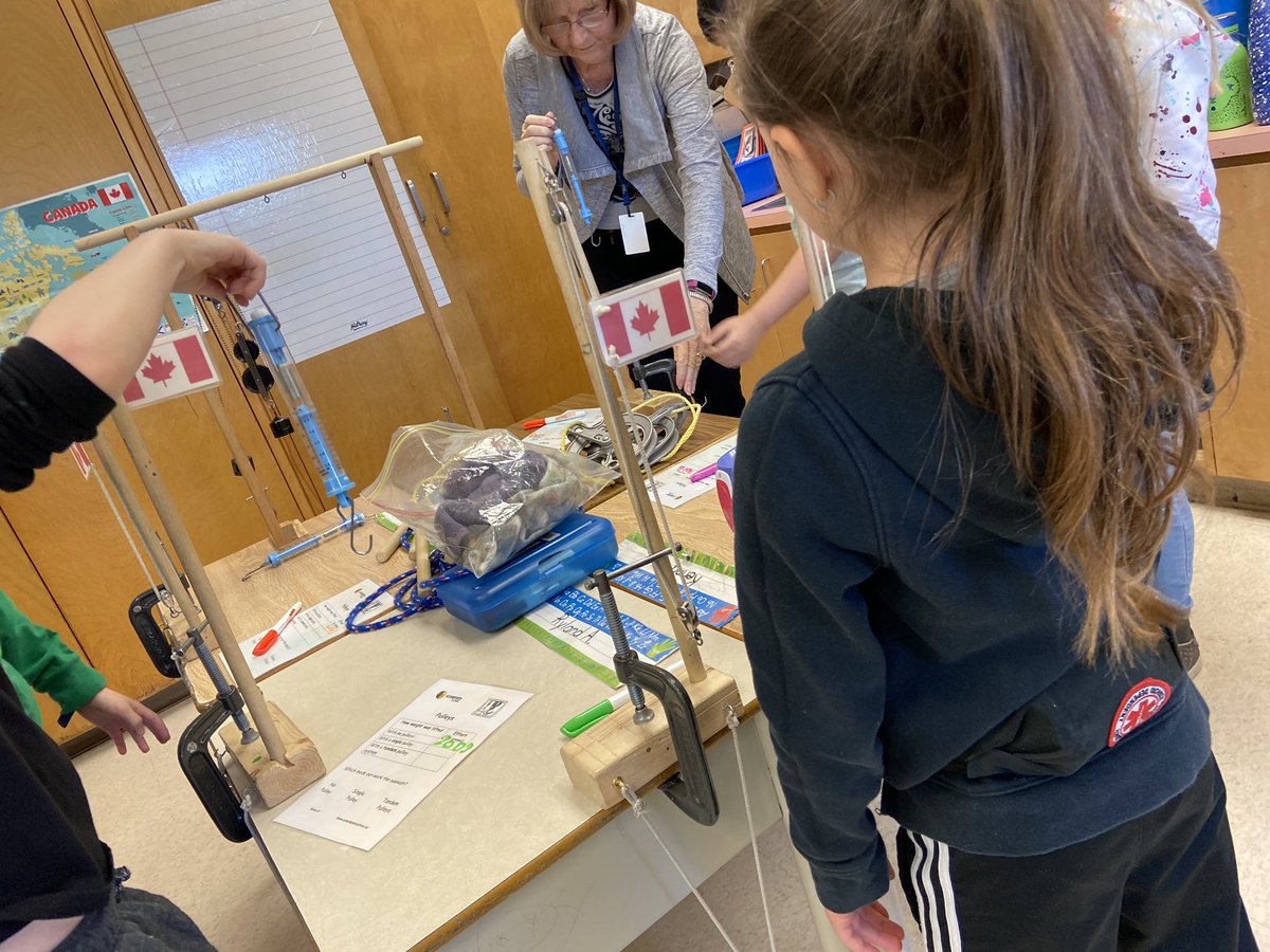 Mrs_Cords's tweet photo. A great morning spent learning about simple machines. Thanks to all of our volunteers and Scientist Nicole! https://t.co/FMVhQ6zwRg