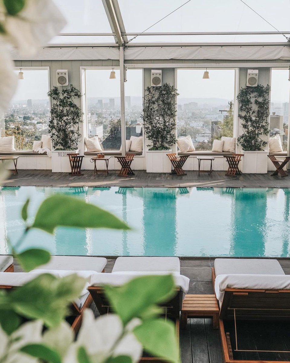 Our own slice of paradise 🍃🌞 <a href="/MondrianLA/">Mondrian LA</a> #WestHollywood 📷: @carolineszpira