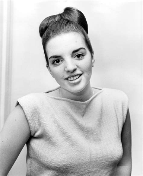 Happy birthday Liza Minnelli!! 