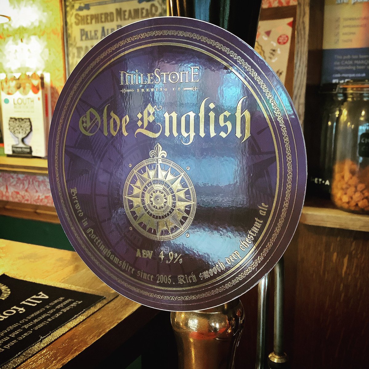 #latestguestale Olde English 4.9% a rich, smooth deep chestnut ale from <a href="/MilestoneBrewi1/">Milestone Brewing</a> #browncow #realale #louth