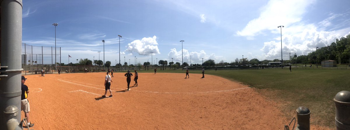 SC4 Softball tweet media