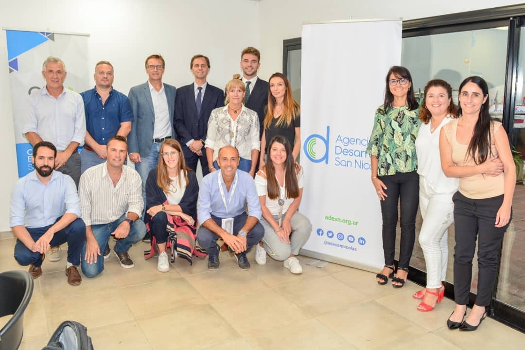 industrialessun's tweet photo. #Ayer representantes de la CEIS y ADESU se hicieron presentes en la #Expoagro2020 
Mantuvieron reuniones en el stand de @SNCIUDAD con miembros de distintas agencias de desarrollo. Presentes @ProduccionSF @ahkargentina y Sec. de Desarrollo Productivo local. 
#Desarrollo #Regional https://t.co/E1THQK1uJZ