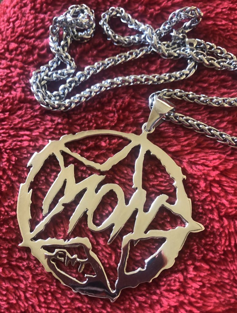 RealMcGrubAR's tweet photo. MonStar entertainment look at how the chain flow
@MonstarLyte bout to #WakeEmUp and that’s #Facts
#MonstarEnt
Don’t Forget about #GhettoBilly In the Boondocks !
The MonStar ghetto rebel ninja letting that thang bang
#RUSSSHHH https://t.co/h8LnGrXTRg