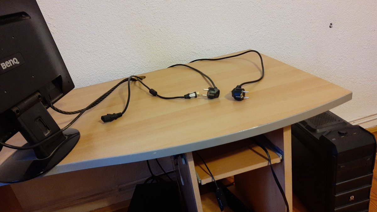 MainEvent2320's tweet image. Ciekawe czy zdążę przed nowym sezonem POE :o