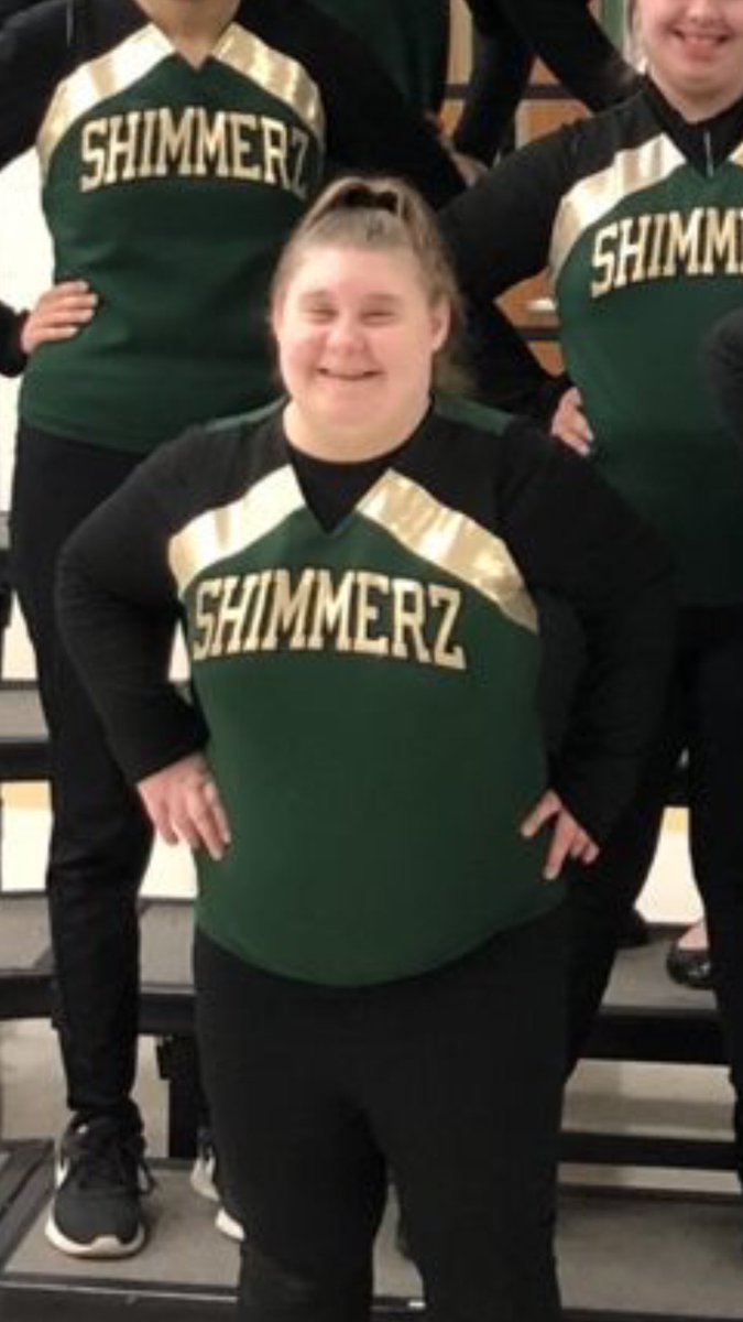 Happy Birthday to our shimmerz dancer Mackenzie! We love you girly and we hope you have a great birthday! 💚💛🥳👯‍♀️