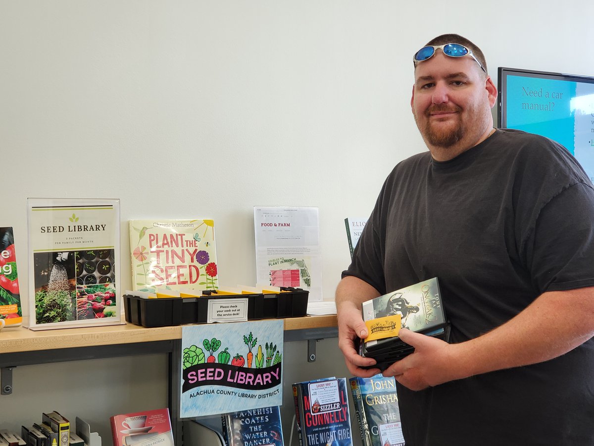 alachualibrary's tweet image. Speaking of our #seedlibraries. Our Waldo Branch&apos;s brand new seed #library just had it&apos;s first patron borrow some #seeds! aclib.us/SeedLibrary

#librarylife #gardening