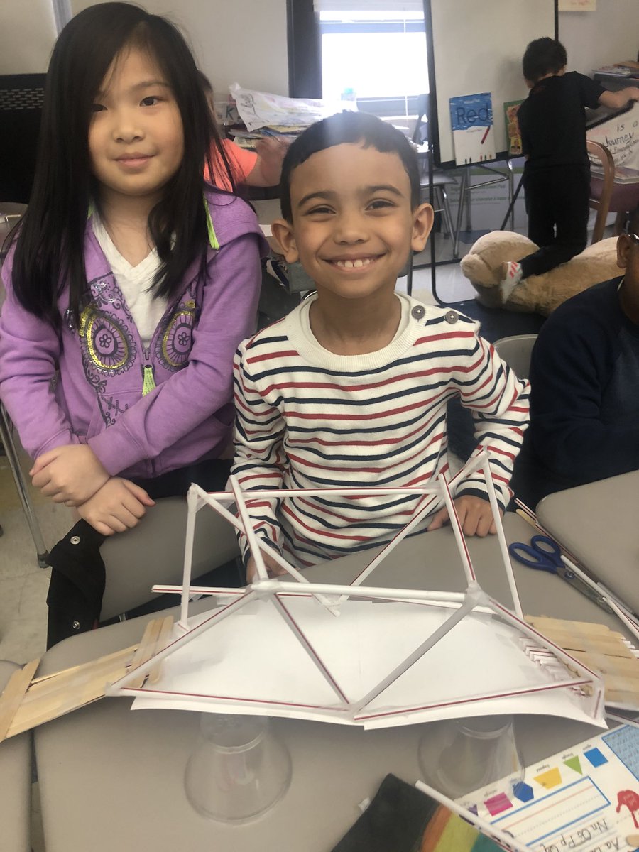 MsMLacombe's tweet photo. The bridge building process is intense, here are Jo’s steps. #cddolphins https://t.co/R7x4hm2lSW