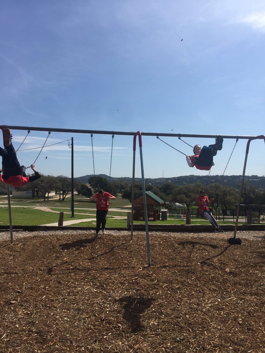 mrs_feist's tweet photo. Students are having a little fun after serving their community! #BCMSDayofService https://t.co/F2C4PwwKVK