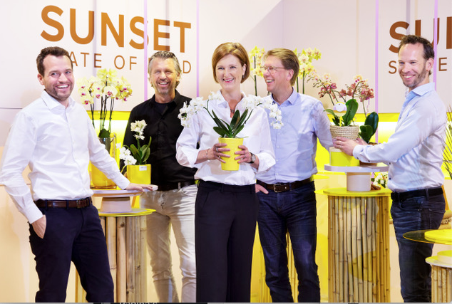 <a href="/HarkOrchids/">Hark Orchids</a> voor 50% eigenaar van <a href="/SionOrchids/">Sion</a> . Samen verder werken aan de toekomst.  hortipoint.nl/vakbladvoordeb…