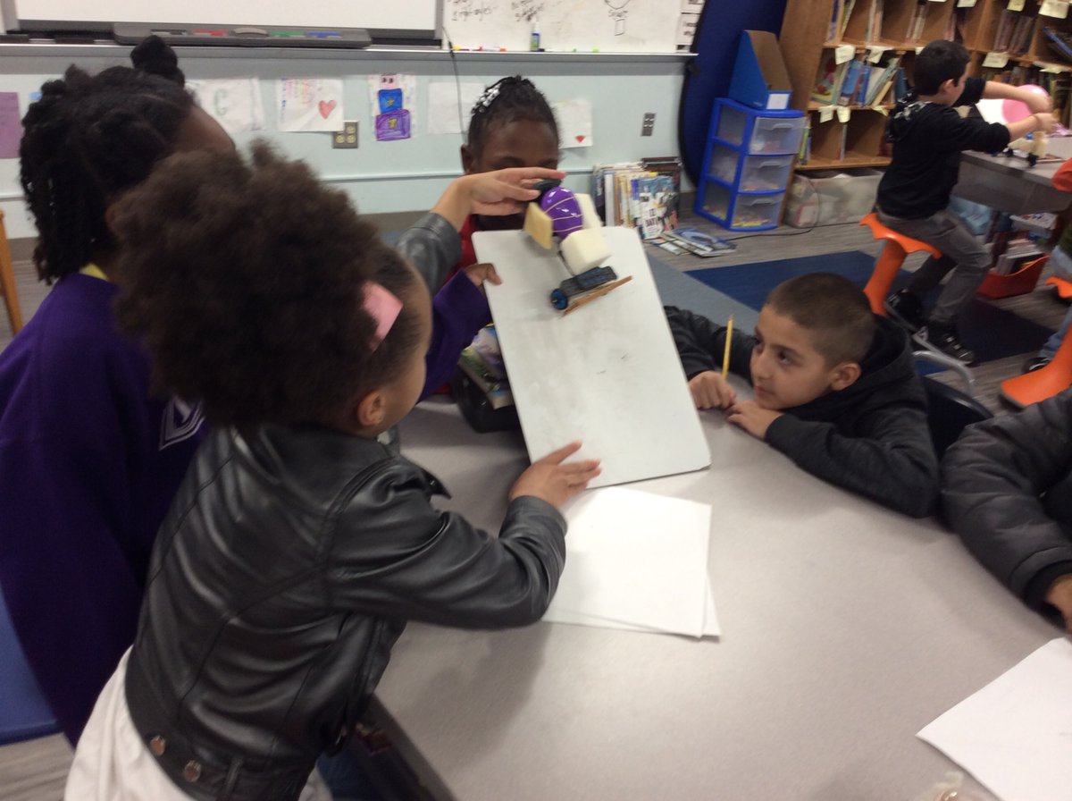 TeacherMe7's tweet photo. Practicing with real eggs. @HMSANTAFE @HMC1Proud @HMC1MeYouUs @clmerkerson https://t.co/CHBfv3mpUy