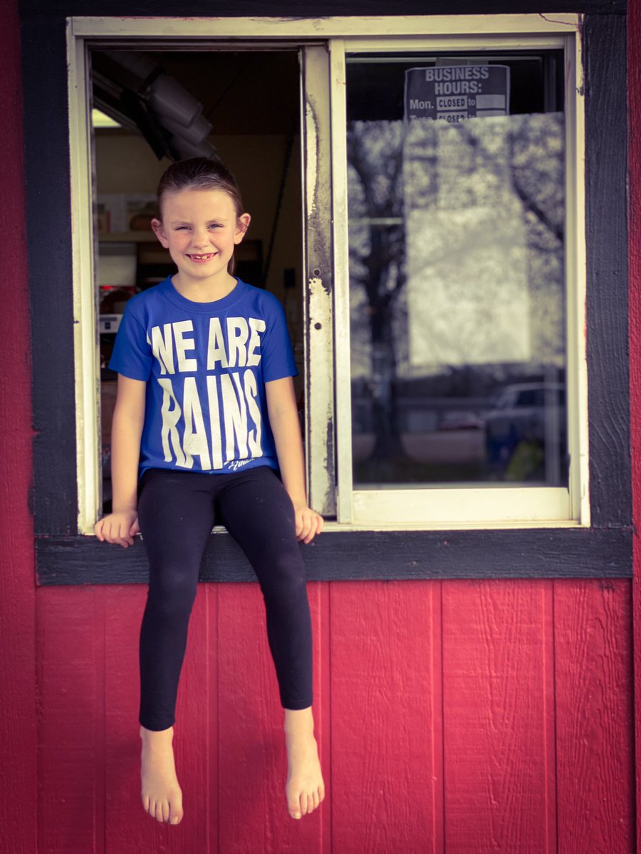 WildWestEmory's tweet image. You coming to see us today?!? We’re waiting for ya! Sending out lots of good luck and good vibes to the state champion Rains Lady Cat Softball team in their district home opener tonight at 5 pm! Grab some bbq and southern favorites before or after the game here at Wild West! 🥎