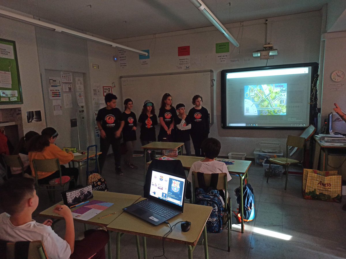 FllLegends's tweet photo. Today we have explained our robot project and innovation project to our classroom. It's been very cool. Thank you. Avui hem explicat el nostre robot i el projecte innovació a la nostra classe. Ha sigut molt guai!
@firstlegoleague #fllbcn @barcelona_cat https://t.co/WoUbKMgbGX