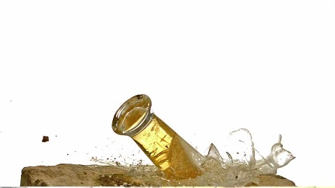 Strange Brew Home-Brew Closed but Still Selling! conta.cc/2wTQKI4