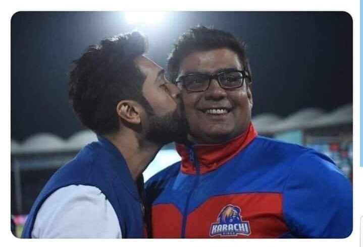 MianTheKing's tweet photo. نوکر کی تے نخرہ کی۔۔😅😎
#KKvLQ
#LQvKK 
#babarazam https://t.co/VGgh7U3dZj