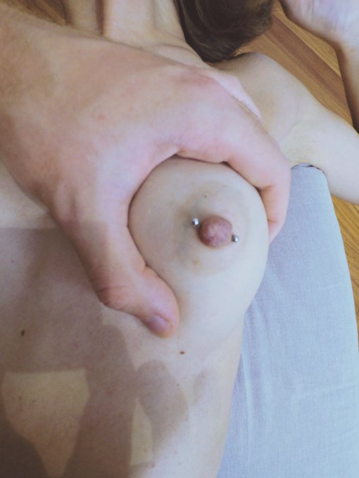 Do you like my nipple piercing?😘😍 I love when someone squeeze my tits💦😋😍 #tits #teens #porn #sex #teenager<a href="/tag/model"class="tags"><span>#model</span></a><a href="/tag/cute"class="tags"><span>#cute</span></a><a href="/tag/sex"class="tags"><span>#sex</span></a><a href="/tag/porn"class="tags"><span>#porn</span></a><a href="/tag/piercing"class="tags"><span>#piercing</span></a><a href="/tag/teenager"class="tags"><span>#teenager</span></a><a href="/tag/teens"class="tags"><span>#teens</span></a>