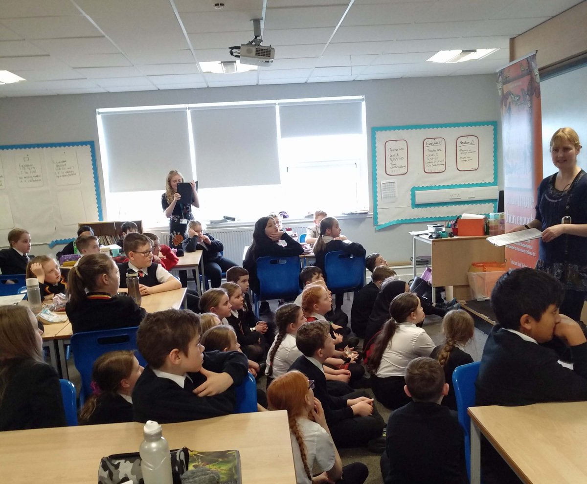 strangelymagic's tweet image. Thanks to @StMarksPrimary1 for inviting me to talk to the P6s and P7s about The Boy with the Butterfly Mind today, I really enjoyed discussing the plot, characters and ADHD issues, and trying out some science experiments with the pupils for British Science Week! @ScienceWeekUK