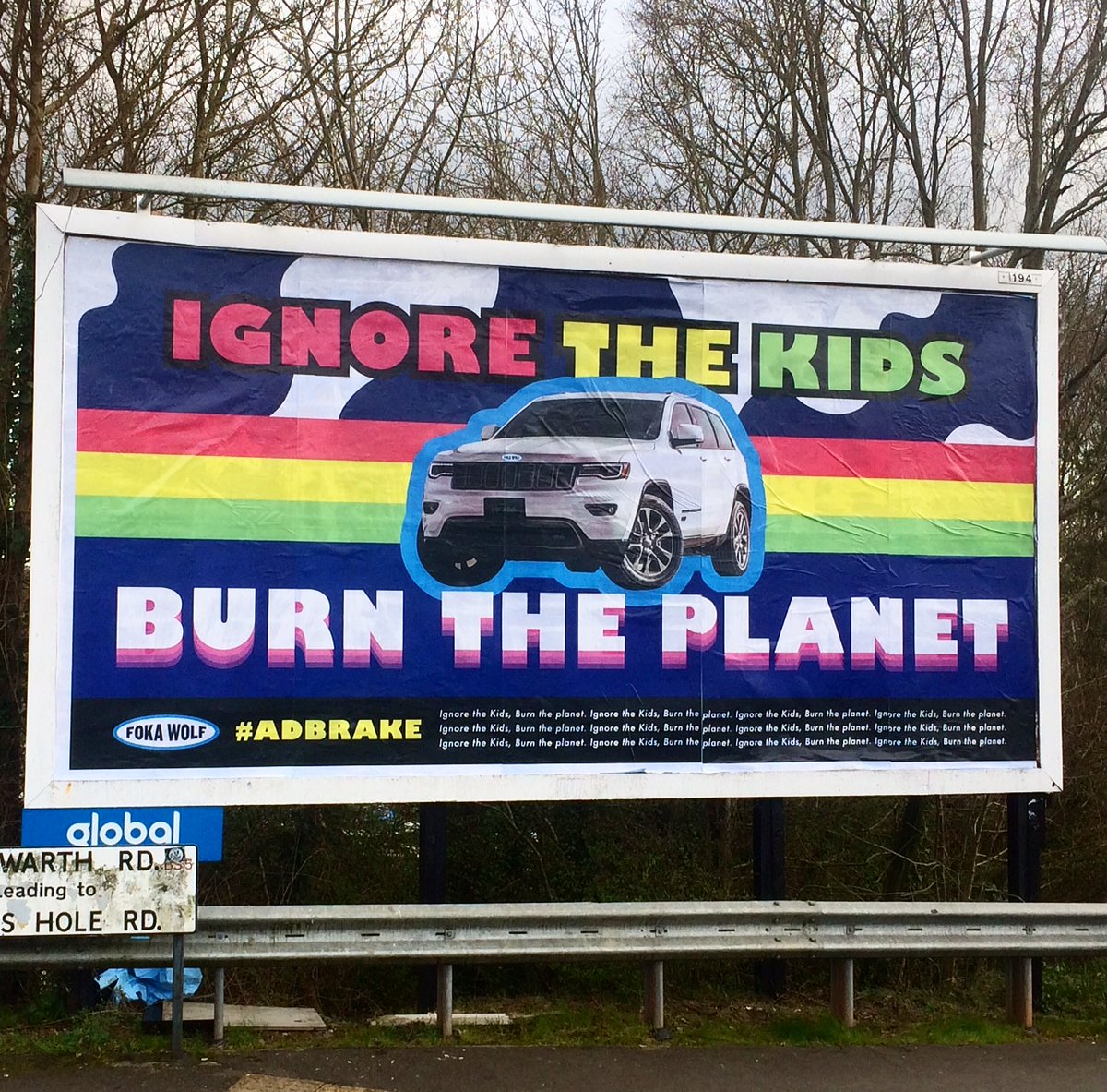 fokawolf's tweet photo. IGNORE THE KIDS
👶👶🏻👶🏼👶🏽👶🏾👶🏿
I worked with @BrandalismUK to create this piece in Bristol.
Thanks @adblockbristol and @adblockbrum for making this happen.
#suv #suvlife #4x4 #4x4life #adbrake https://t.co/gYrZOlt82W