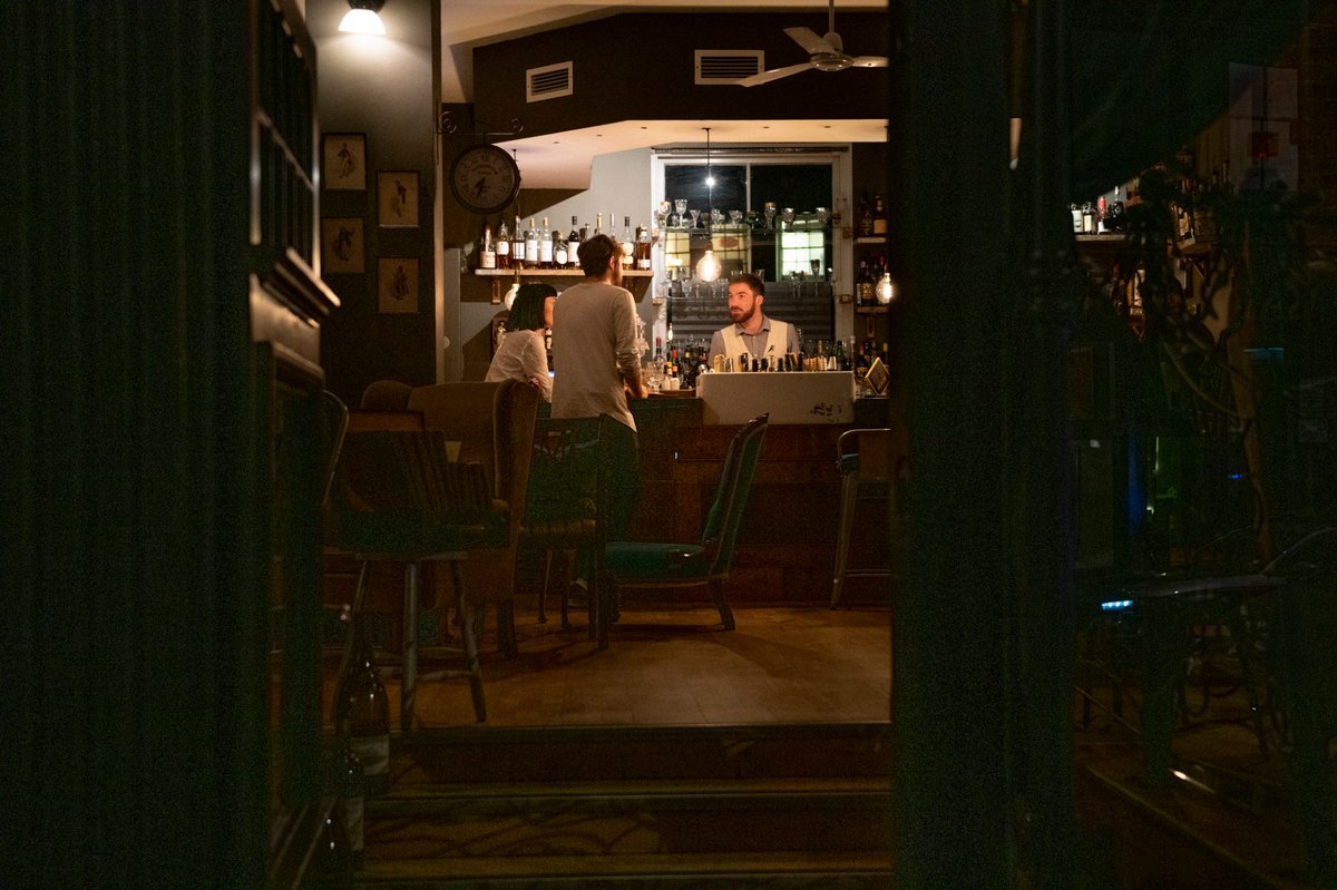 As the night's draw in, find comfort in our cosy bars. Now in Seven Dials and The North Laine, you won't have to brave the cold for long to find a perfect spot to tuck yourself into latelierduvin.co.uk/?utm_source=tw… #latelierduvinbrighton