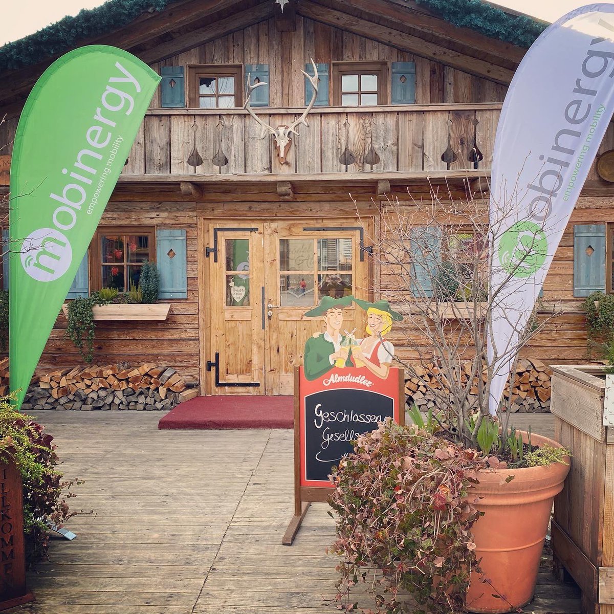 SOULSURF #knoedelalm beim „Zero Trust - Zero Touch“-Event! <a href="/VMware/">VMware</a> #octa <a href="/Lookout/">Lookout</a> #mobinergy #zerotrust #zerotouch #muenchen #werksviertel #knoedelalm #security #exodus #089 #minga