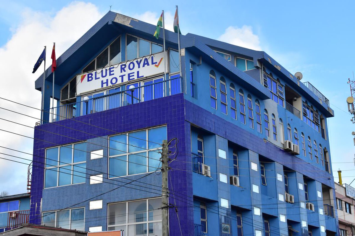 ConnectOsu's tweet photo. Osu connect ...connects you with hotels that provides security and make you feels at home. #destinationlegon20 #ugbs https://t.co/UmdDSfSUA2