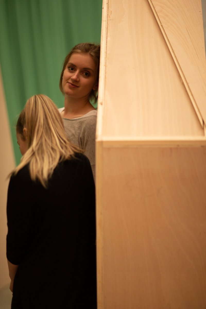 NoHorizonUK's tweet photo. 📸 More Rehearsal Shots 📸
See a sneak-peak inside our rehearsal room at @castindoncaster
#PeekABoo 👀
#ChuffMe
(Photo Credit: Marc Wilmot)
🎟 - https://t.co/rXsSpYpJtf https://t.co/0OIMiUWQJ9