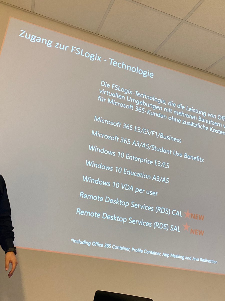 stefandenninger's tweet photo. #ExpertsLiveCafe heute aus Wien!! #WVD und #CloudSecurity geliefert von @Noebauer und Christian Decker @ExpertsLiveAT InPerson AND #teamsliveevent https://t.co/WjQDttBHwD